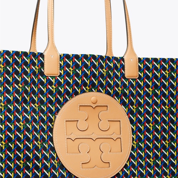 Tote - Picture 4 of 13